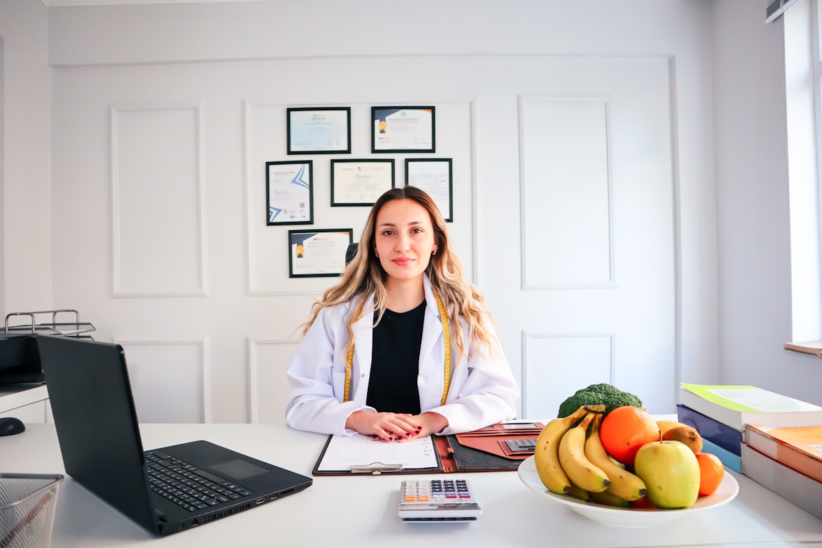 Nutritionist consulting with client about personalized meal plans